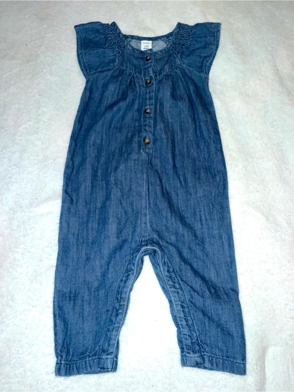 Old Navy baby, lot of 3 girls outfits, size 6-12 mos